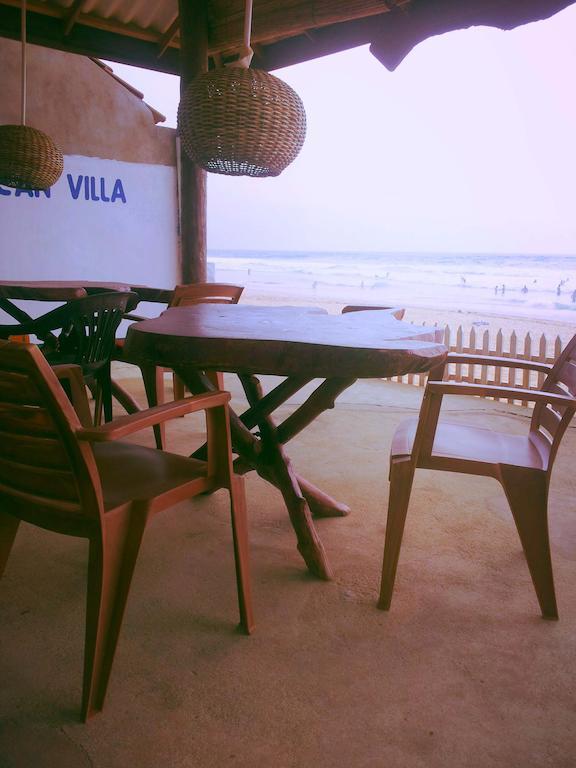 Blue Ocean Villa Hikkaduwa Bagian luar foto