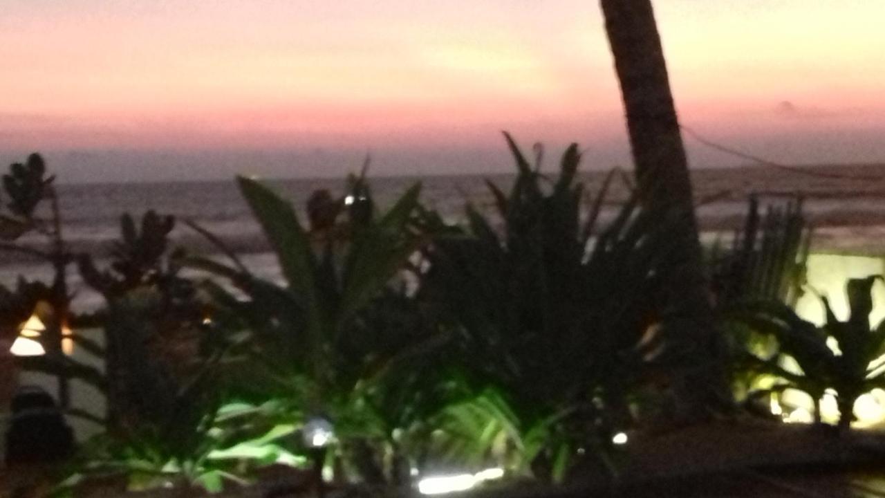 Blue Ocean Villa Hikkaduwa Bagian luar foto
